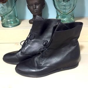 Stuart Weitzman Step Mistress Boot Size 8
